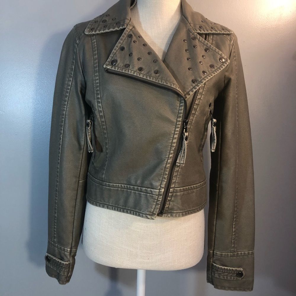 Big Chill Vintage 1956 Jacket Vegan Faux Leather Gray/Taupe Silver Studs Biker S